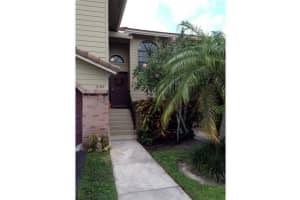9184 Vineyard Lake Dr, Plantation, FL 33324, Sold 12/20/13
