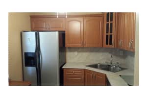 9460 Fontainebleau Blvd, Miami, FL 33172, Sold 12/23/13