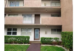 8405 NW 61st St APT D114, Tamarac, FL 33321, Sold 05/30/14