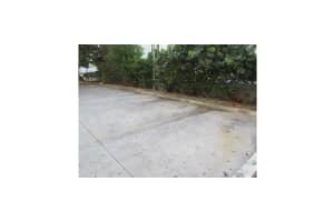575 Crandon Blvd, Key Biscayne, FL 33149, Sold 12/18/13