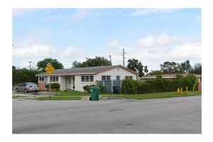 2575 NE 214th St, Miami, FL 33180, Sold 01/28/14