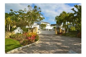 7725 SW 54th Ct, Miami, FL 33143, Sold 03/17/14