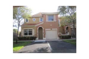 8424 NW 141st Ln, Hialeah, FL 33016, Sold 02/20/15