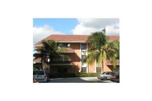 17650 NW 68th Ave APT A3005, Hialeah, FL 33015, Sold 02/11/14