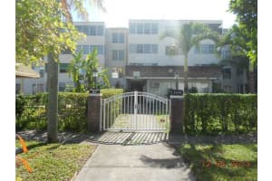 15225 NE 6th Ave APT B101, Miami, FL 33162, Sold 03/22/14