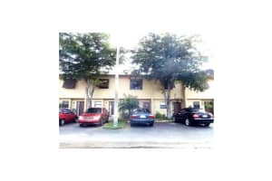 6894 NW 173rd Dr, Hialeah, FL 33015, Sold 02/28/14