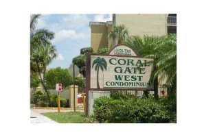 6980 NW 186th St, Hialeah, FL 33015, Sold 03/12/15