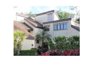 1917 S Oak Haven Cir, North Miami Beach, FL 33179, Sold 04/18/14