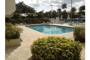 9800 W Bay Harbor Dr, Bay Harbor Islands, FL 33154, Sold 04/17/14
