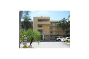 8500 NW 8th St, Miami, FL 33126, Sold 05/13/14