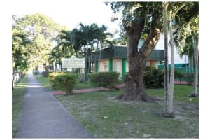 606 W 81st St, Hialeah, FL 33014, Sold 04/25/14
