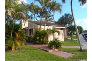 9181 Fontainebleau Blvd, Miami, FL 33172, Sold 04/07/14