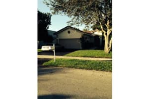 12525 SW 7th Pl, Davie, FL 33325, Sold 05/14/14