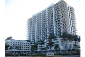 1700 John F Kennedy Causeway, North Bay Village, FL 33141, Sold 06/27/14