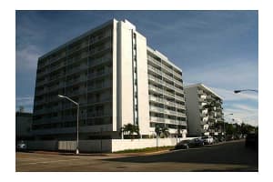 1045 10th St, Miami Beach, FL 33139, Sold 08/29/14