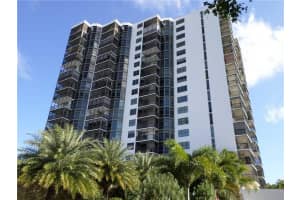 3375 N Country Club Dr, Miami, FL 33180, Sold 07/31/14