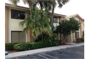3206 Coral Lake Ln, Coral Springs, FL 33065, Sold 04/18/14