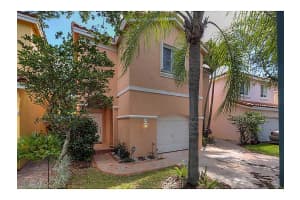 1731 E Trafalgar Cir, Hollywood, FL 33020, Sold 07/03/14