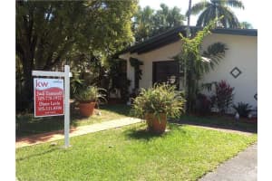 2460 NE 209th Terrace, Miami, FL 33180, Sold 07/15/14