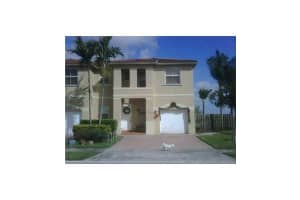 723 NW 135th Ave, Pembroke Pines, FL 33028, Sold 02/10/15