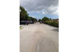 6777 SW 41st Dr, Davie, FL 33314, Sold 05/27/14
