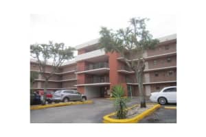 5825 W 25th Ct, Hialeah, FL 33016, Sold 11/21/14