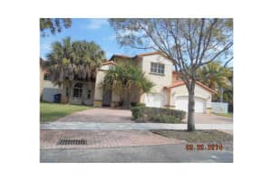 8011 NW 159th Terrace, Hialeah, FL 33016, Sold 06/13/14