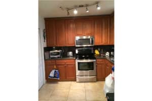 8061 W 36th Ave, Hialeah, FL 33018, Sold 09/25/14