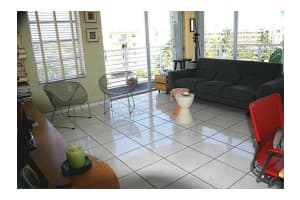7800 Carlyle Ave, Miami Beach, FL 33141, Sold 05/02/14