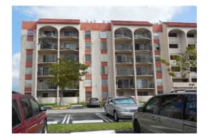 5201 NW 7th St, Miami, FL 33126, Sold 09/22/14