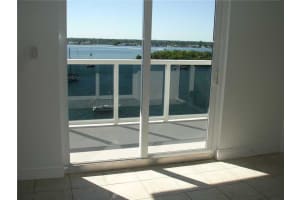 7928 West Dr, North Bay Village, FL 33141, Sold 11/20/14