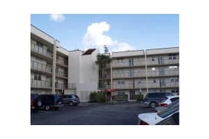 2571 Aragon Blvd, Sunrise, FL 33322, Sold 05/02/14