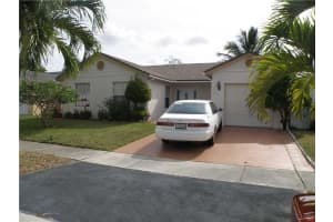 1111 SW 87th Way, Pembroke Pines, FL 33025, Sold 06/13/14