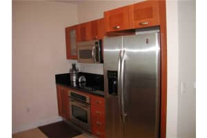 186 SE 12th Terrace, Miami, FL 33131, Sold 08/19/14