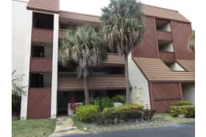 491 Ives Dairy Rd, Miami, FL 33179, Sold 08/29/14