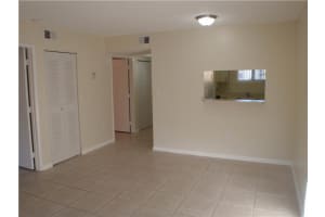 18 SW 82nd Ln, Miami, FL 33193, Sold 09/24/14