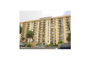 2075 NE 164th St, North Miami Beach, FL 33162, Sold 09/30/14