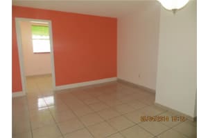 606 W 81st St, Hialeah, FL 33014, Sold 08/15/14