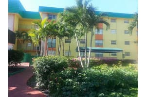 666 W 81st St, Hialeah, FL 33014, Sold 12/19/14