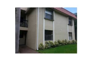 9704 Hammocks Blvd, Miami, FL 33196, Sold 01/30/15