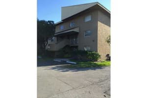 5936 W 26th Ave, Hialeah, FL 33016, Sold 01/13/15