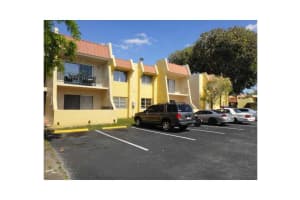 13715 SW 90th Ave, Miami, FL 33176, Sold 09/29/15