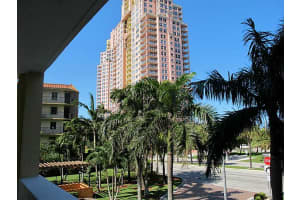 2011 N Ocean Blvd, Fort Lauderdale, FL 33305, Sold 01/15/15