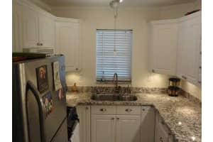 240 Collins Ave #3c, Miami Beach, FL 33139, Sold 04/18/16