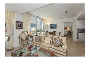 101 Ocean Dr, Miami Beach, FL 33139, Sold 02/09/16