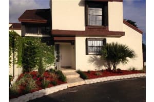 9758 NW 4th Ln, Miami, FL 33172, Sold 03/31/15