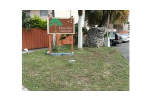 15685 SW 82nd Cir Ln, Miami, FL 33193, Sold 07/25/14