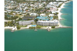 1133 W Ocean Dr, Key Colony Beach, FL 33051, Sold 02/26/15