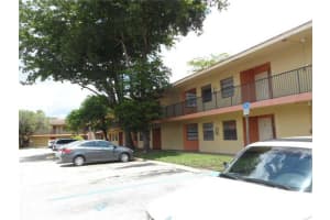 4074 Lakeside Dr, Tamarac, FL 33319, Sold 08/09/14