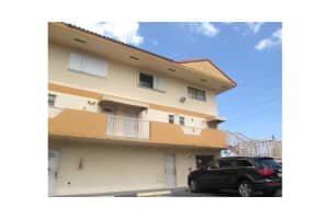 240 W 68th St, Hialeah, FL 33014, Sold 09/29/14